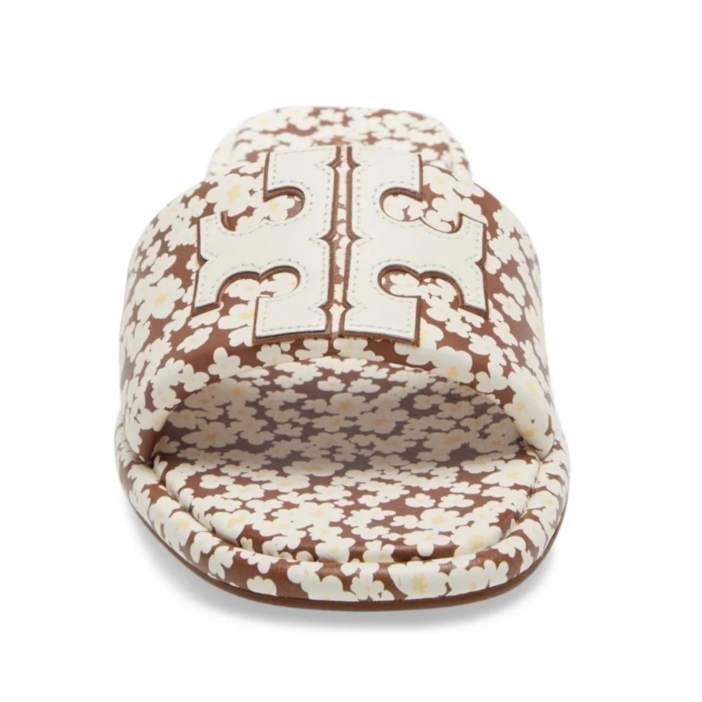 NIB Tory Burch daisy T-sport slides Size: 9.5